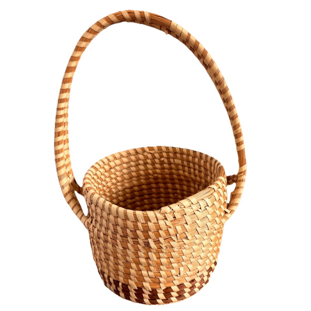 Vintage Gullah Sweetgrass Basket from Charleston, S.C. Cottagecore Rustic - Picture 7 of 7